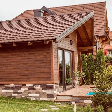 Golden Villa *